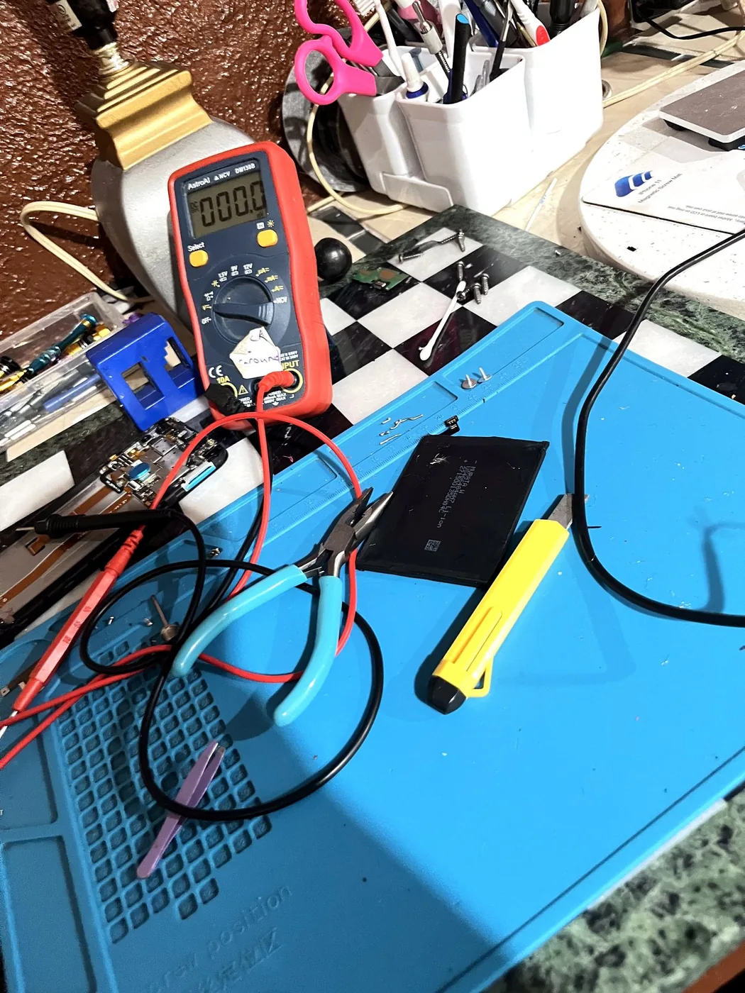 Battery Testing in Denton, TX by The Tech Savvy Gal